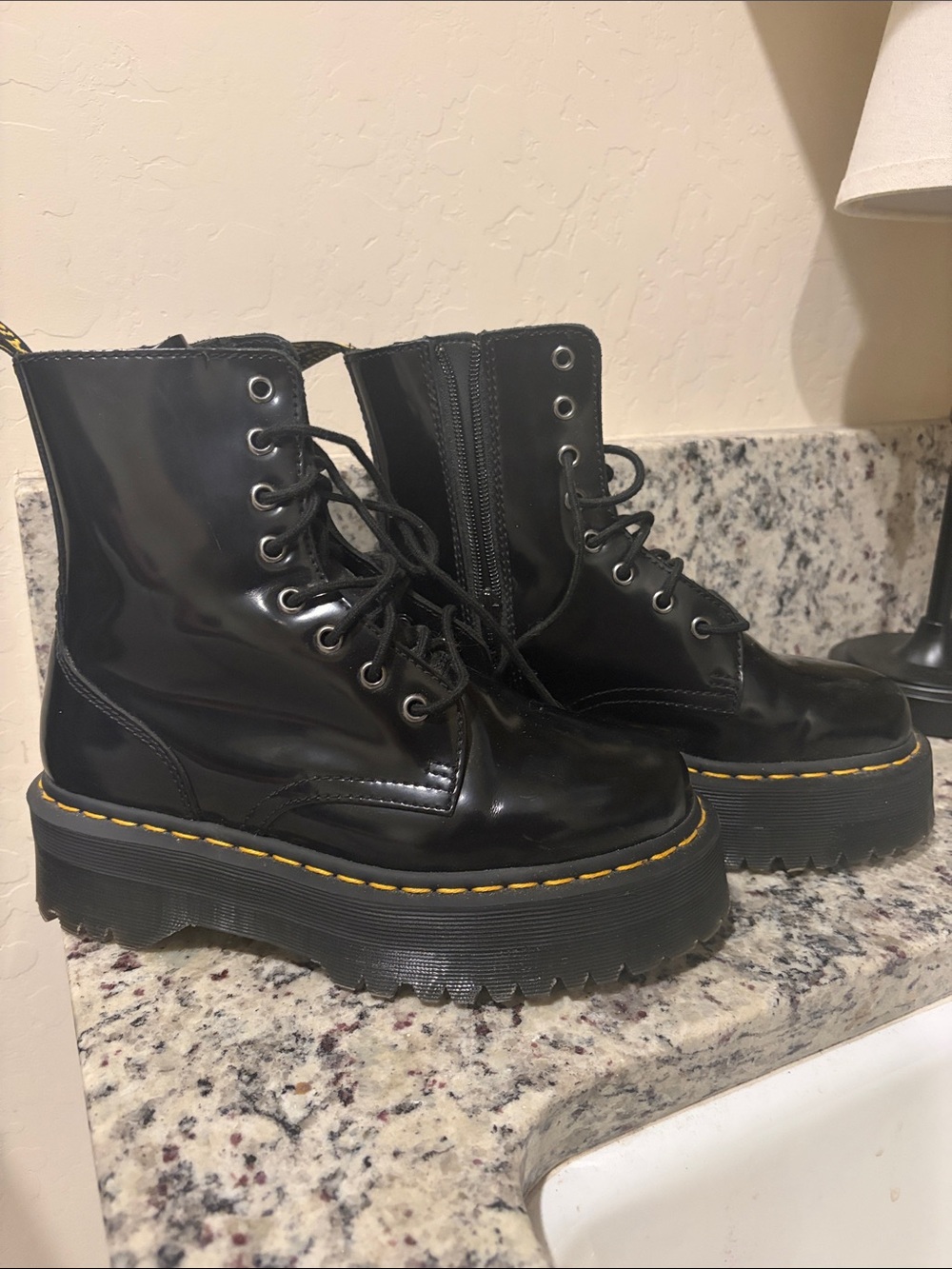 😍Dr. Martens Black Patent Platform Lace-Up Boot